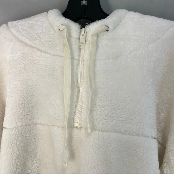 UGG AUSTRALIA KAILANI SHERPA HOODIE PULLOVER CREAM SIZE M - Picture 6 of 14